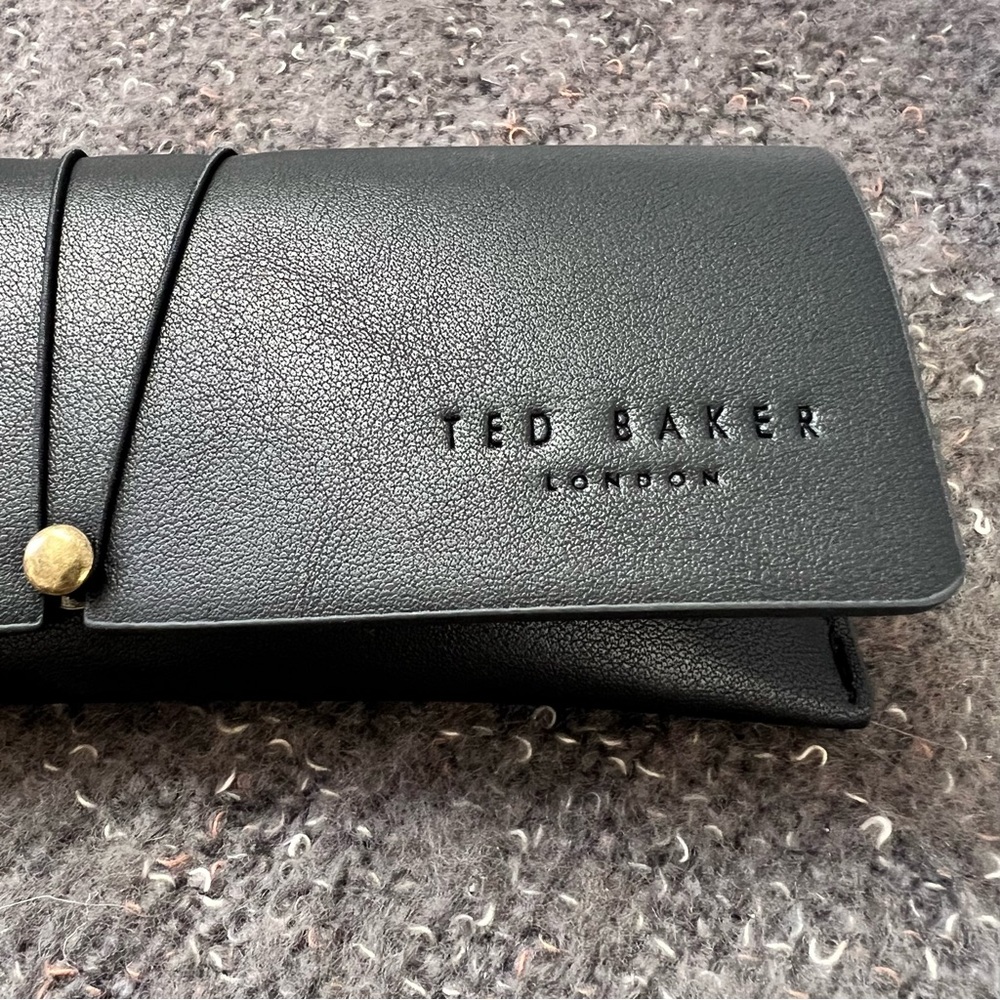 ✨ NEW Ted Baker London Black Leather Eyeglass Case With Snap Closure CASE ONLY